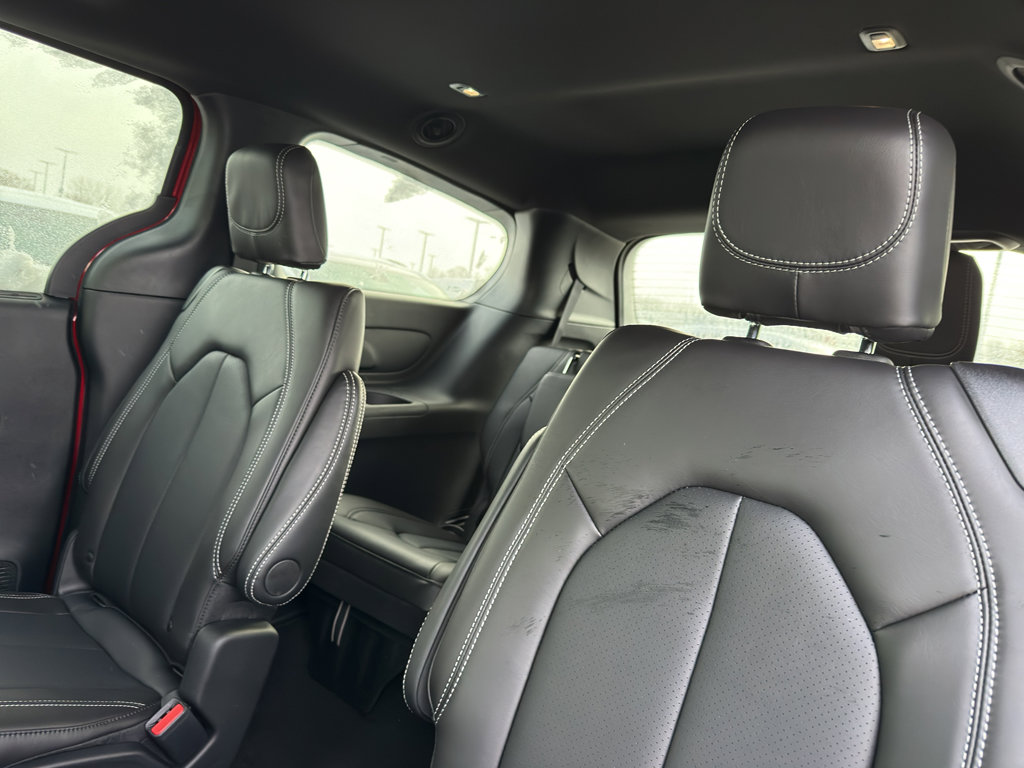New 2026 Chrysler Pacifica Select image 33