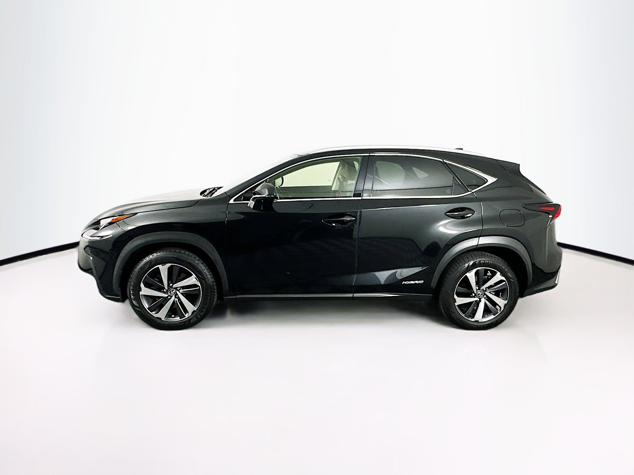 Used 2020 Lexus NX 300h AWD w/ Premium Package image 4
