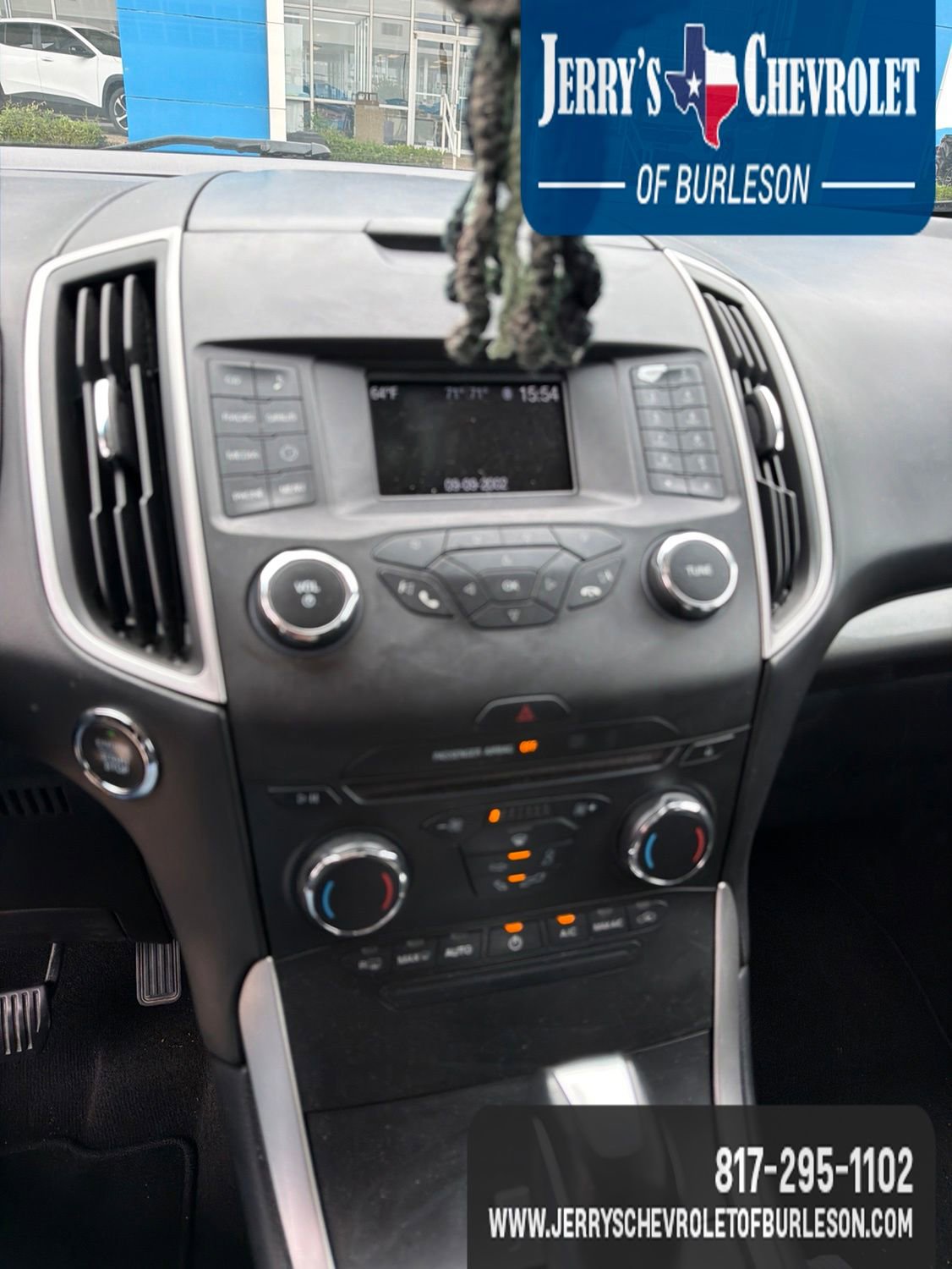 Used 2017 Ford Edge SEL FWD image 11