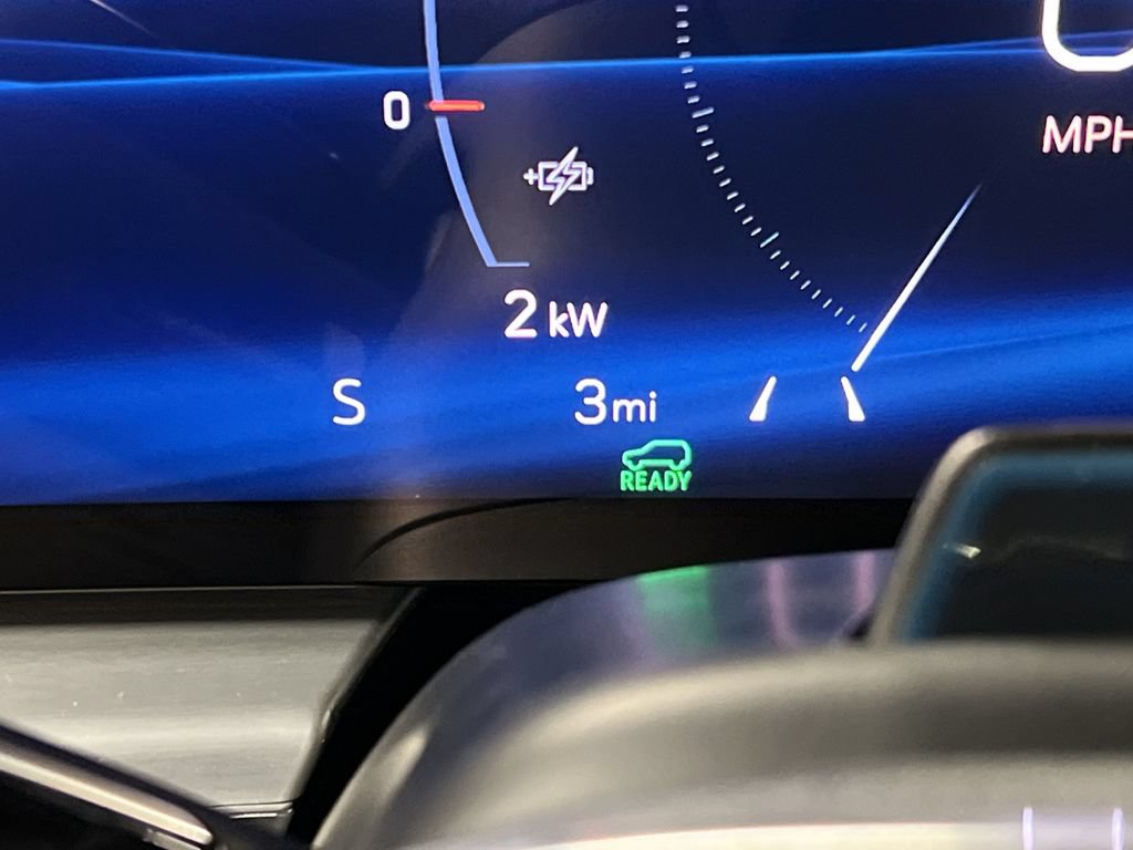 New 2026 Cadillac Lyriq Luxury AWD/4WD image 7