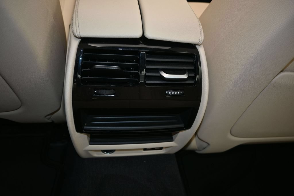 Certified 2023 BMW 530i w/ Premium Package RWD image 13