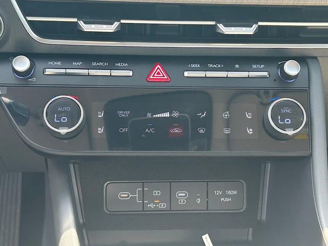 New 2025 Hyundai Sonata Limited image 21