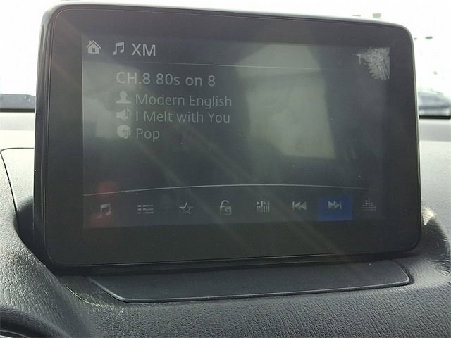 Used 2019 Toyota Yaris LE image 16