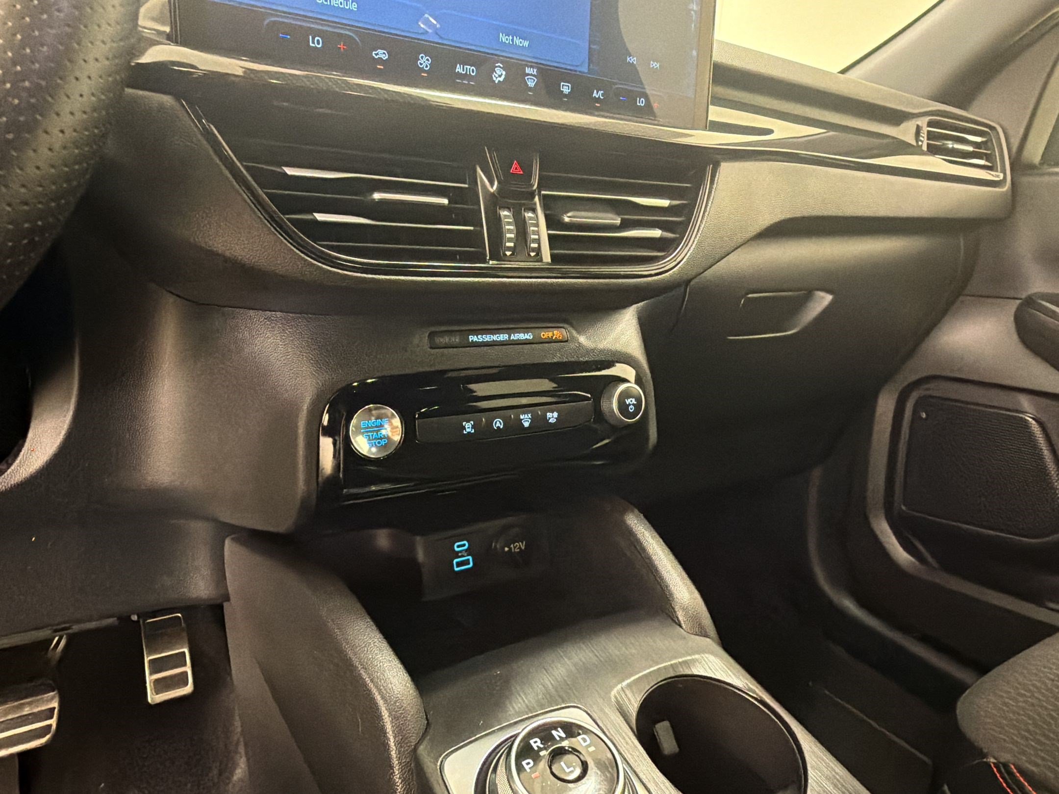 Certified 2023 Ford Escape ST-Line w/ Tech Pack #1 FWD image 18