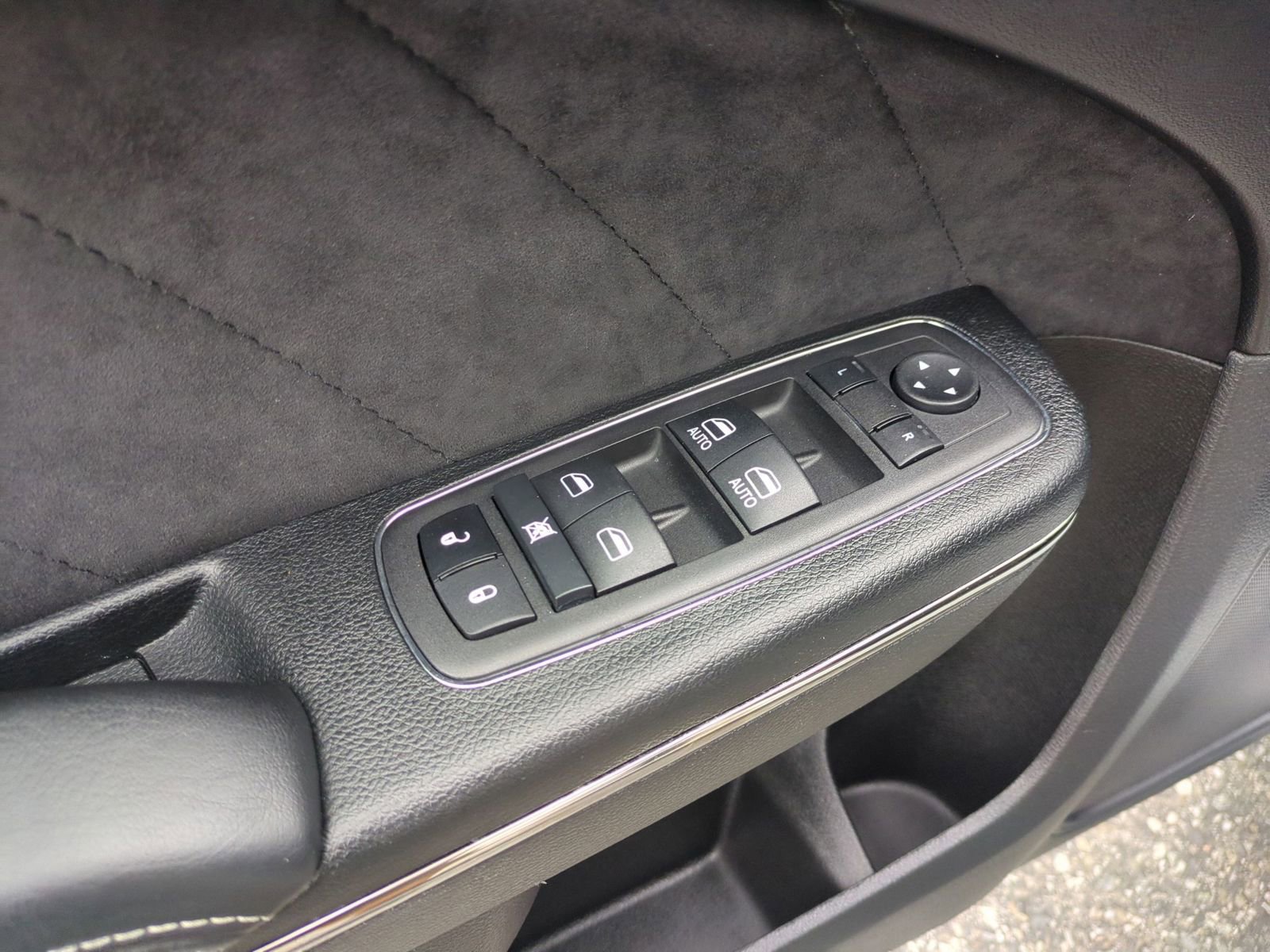 Used 2023 Dodge Charger SRT Hellcat image 12