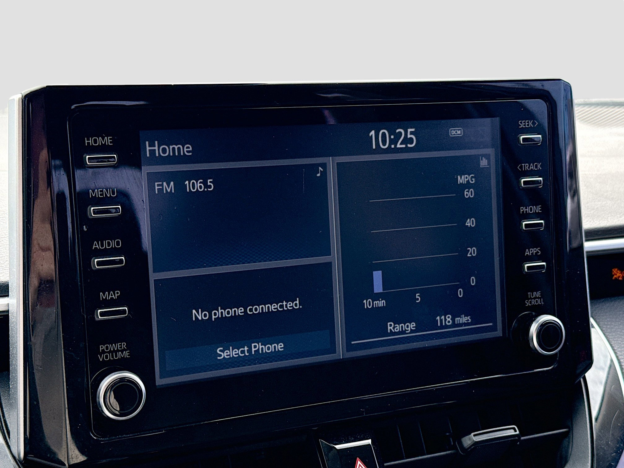 Used 2020 Toyota Corolla LE image 28