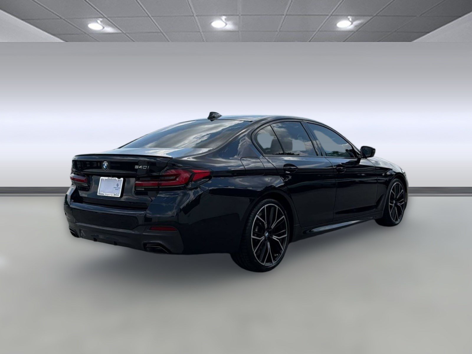 Certified 2023 BMW 540i w/ M Sport Package RWD image 8