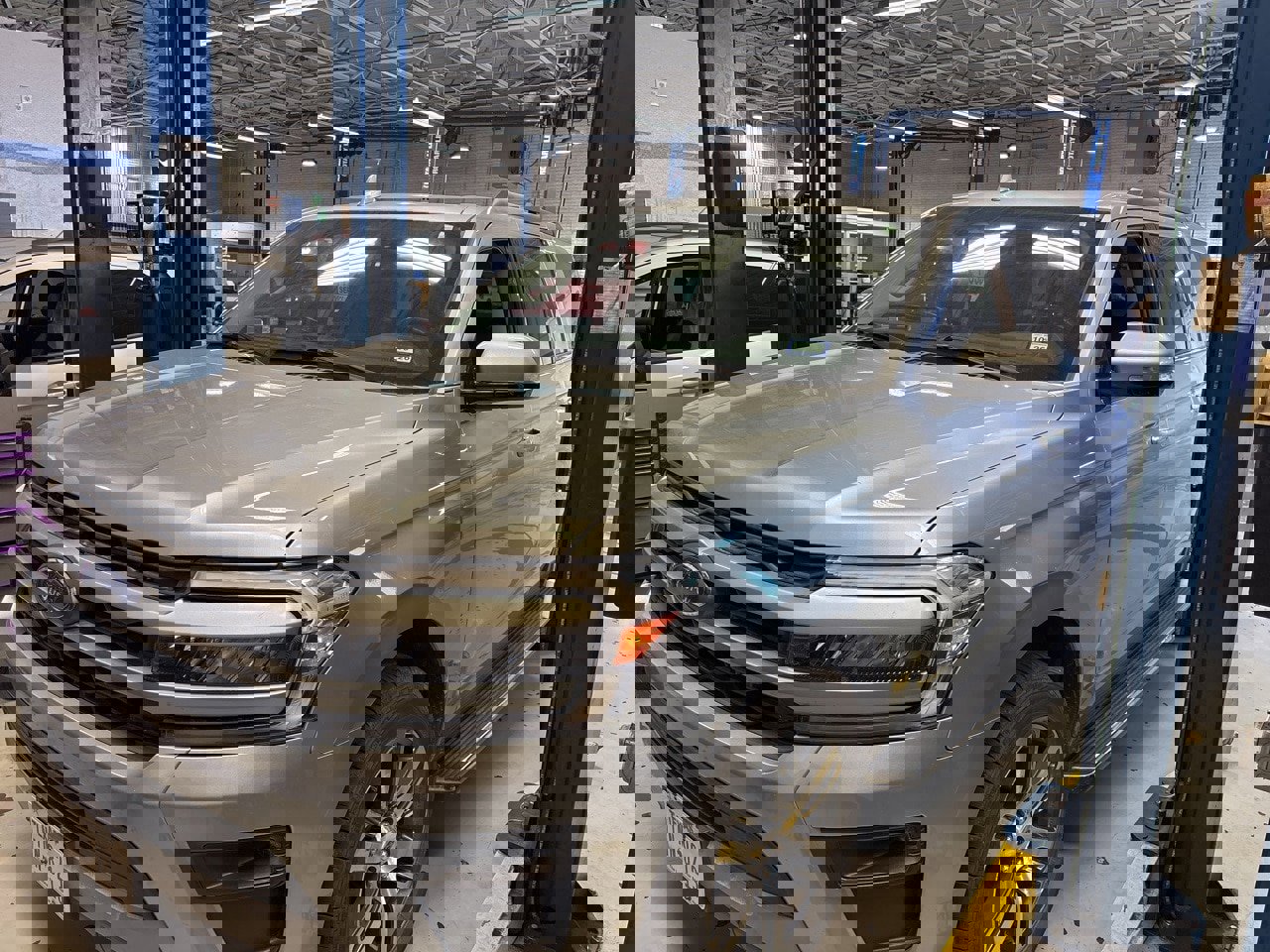 Used 2022 Ford Expedition XLT image 4