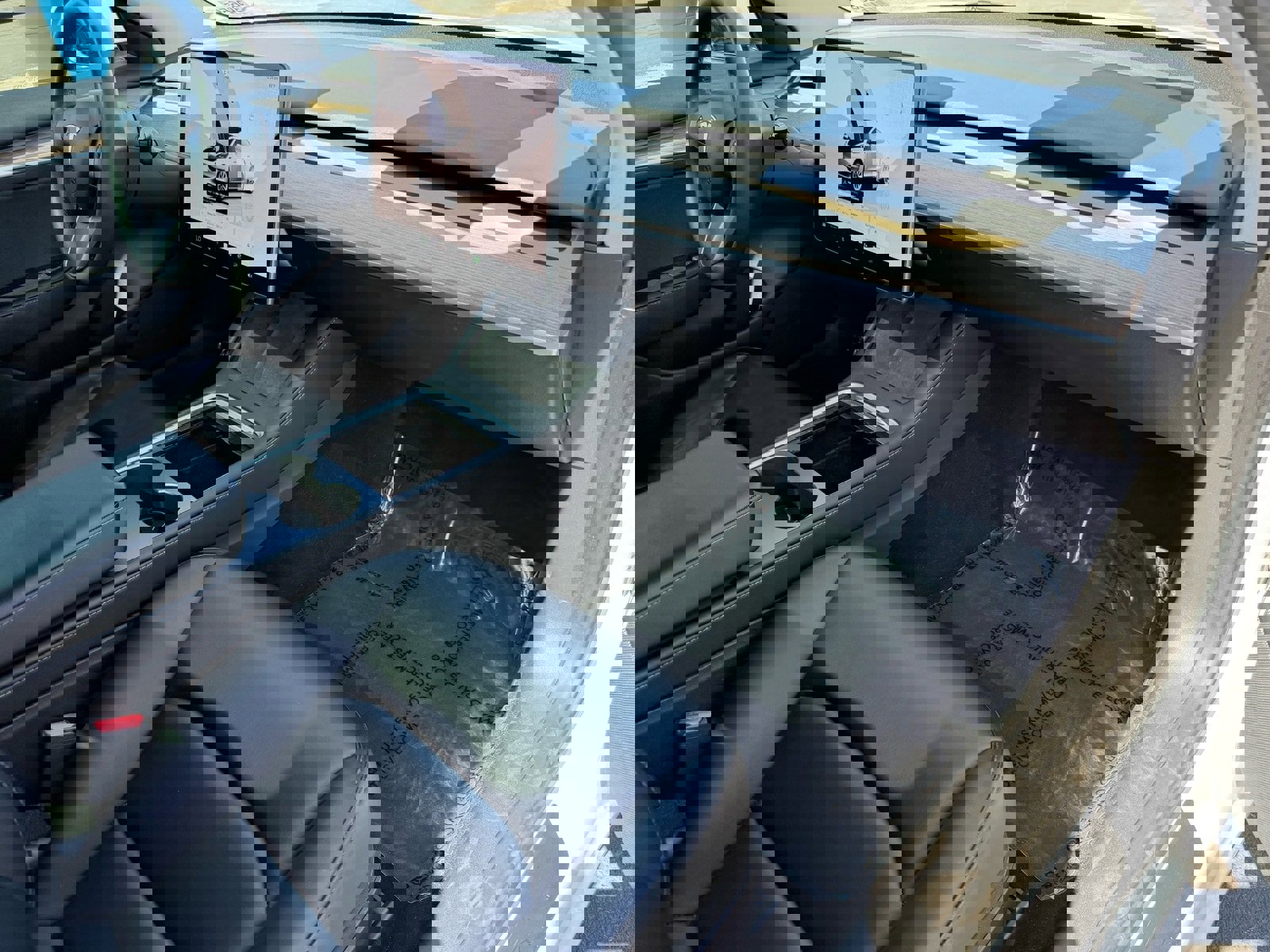 Used 2023 Tesla Model 3 Standard Range image 28