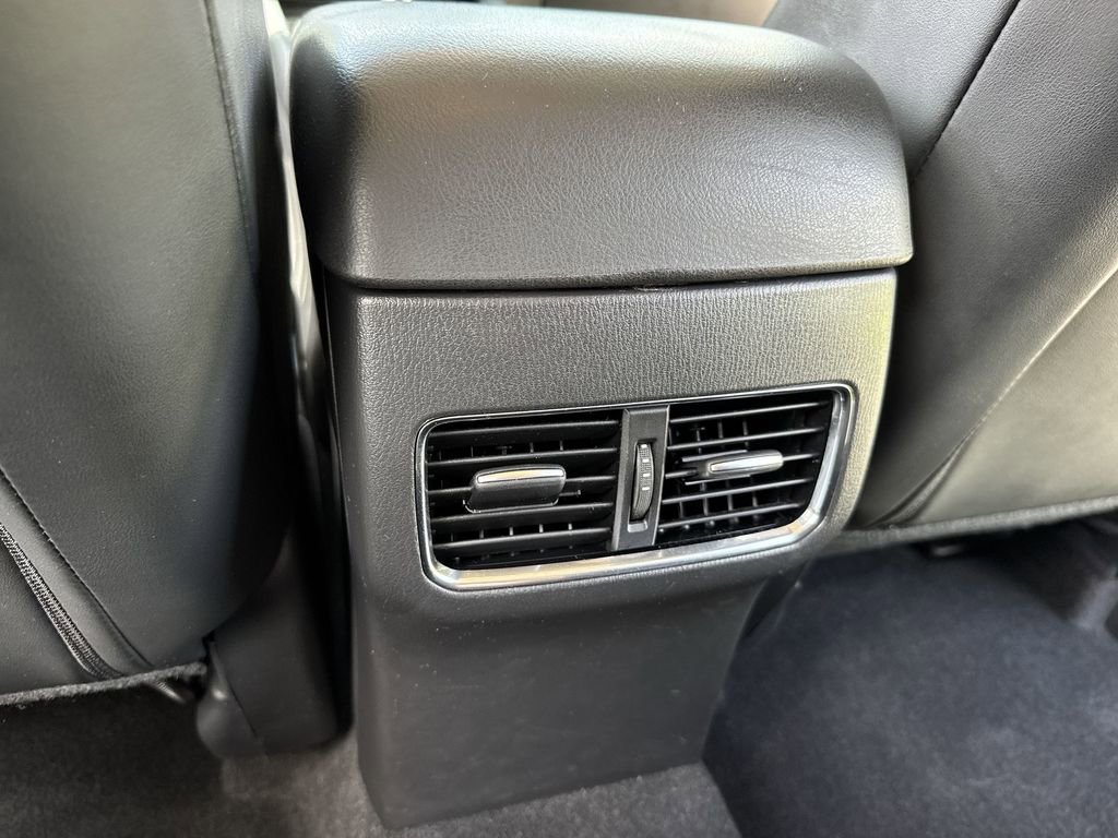 Used 2018 MAZDA CX-5 Touring w/ Preferred Equipment Package FWD image 37
