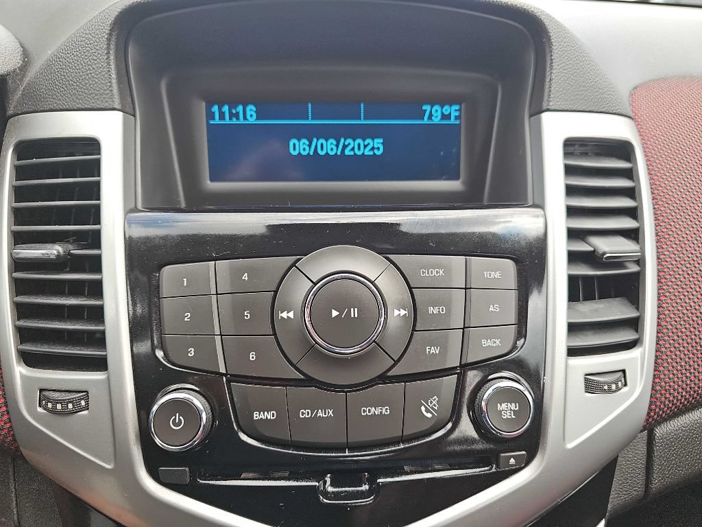 Used 2013 Chevrolet Cruze LT w/ RS Package FWD image 34