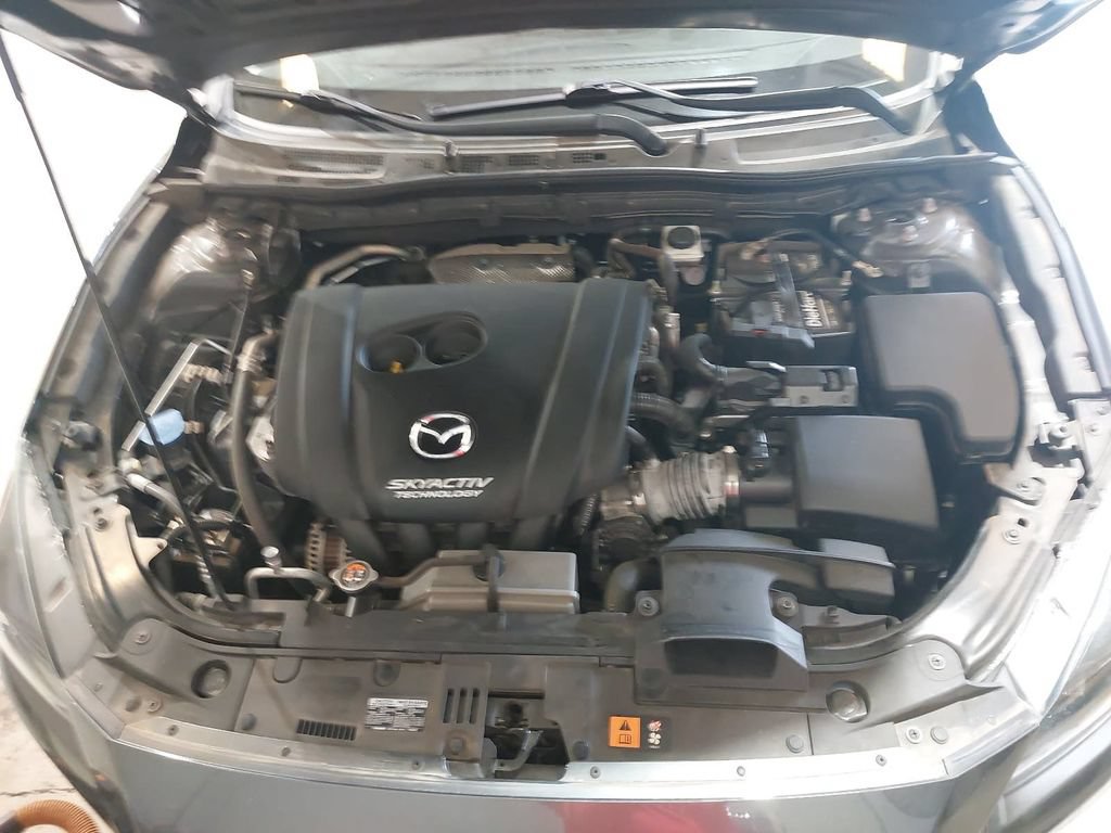 Used 2018 MAZDA MAZDA3 Touring FWD image 30