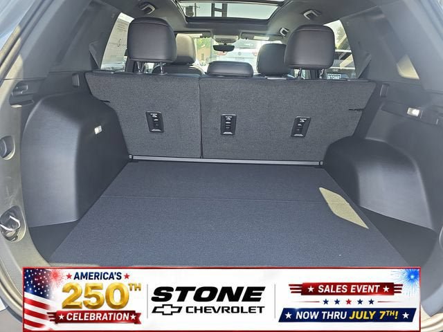 New 2026 Chevrolet Equinox LT w/ Convenience Package II FWD image 18
