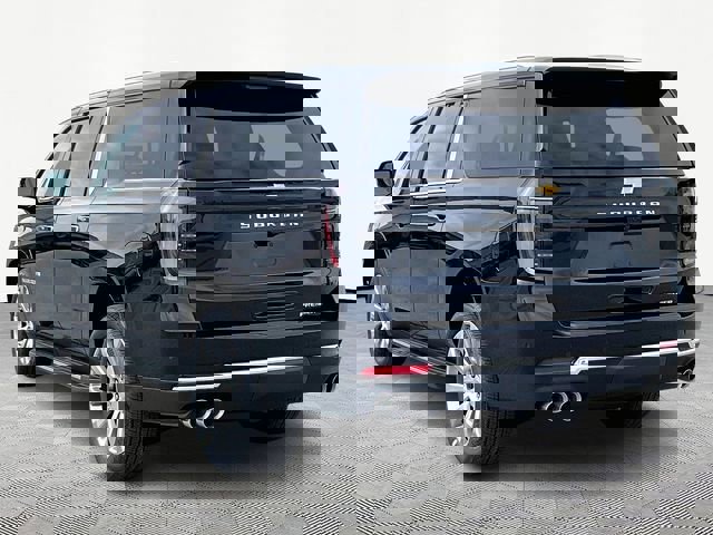 New 2026 Chevrolet Suburban Premier image 4