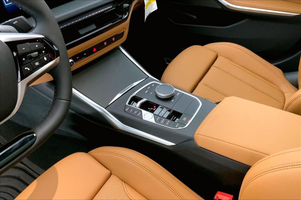 New 2026 BMW 330i xDrive Sedan w/ Premium Package AWD/4WD image 6