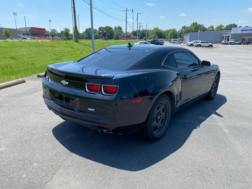 Used 2013 Chevrolet Camaro LS RWD image 7
