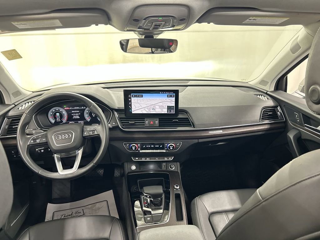 Used 2023 Audi Q5 2.0T Premium Plus w/ Premium Plus Package AWD/4WD image 19