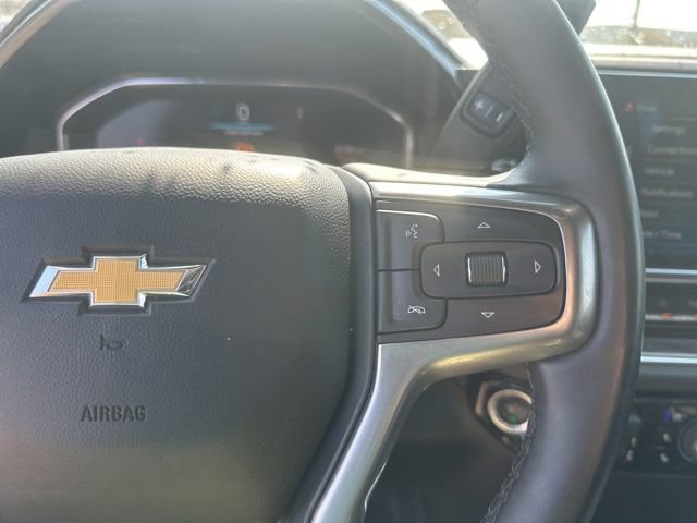 Used 2025 Chevrolet Silverado 2500 LTZ w/ LTZ Convenience Package AWD/4WD image 20