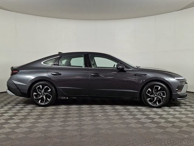 Used 2024 Hyundai Sonata SEL FWD image 10