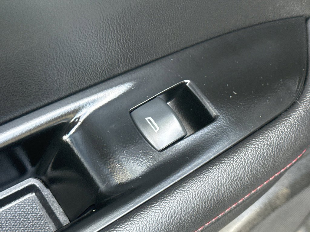 Certified 2022 Chevrolet Blazer RS image 31