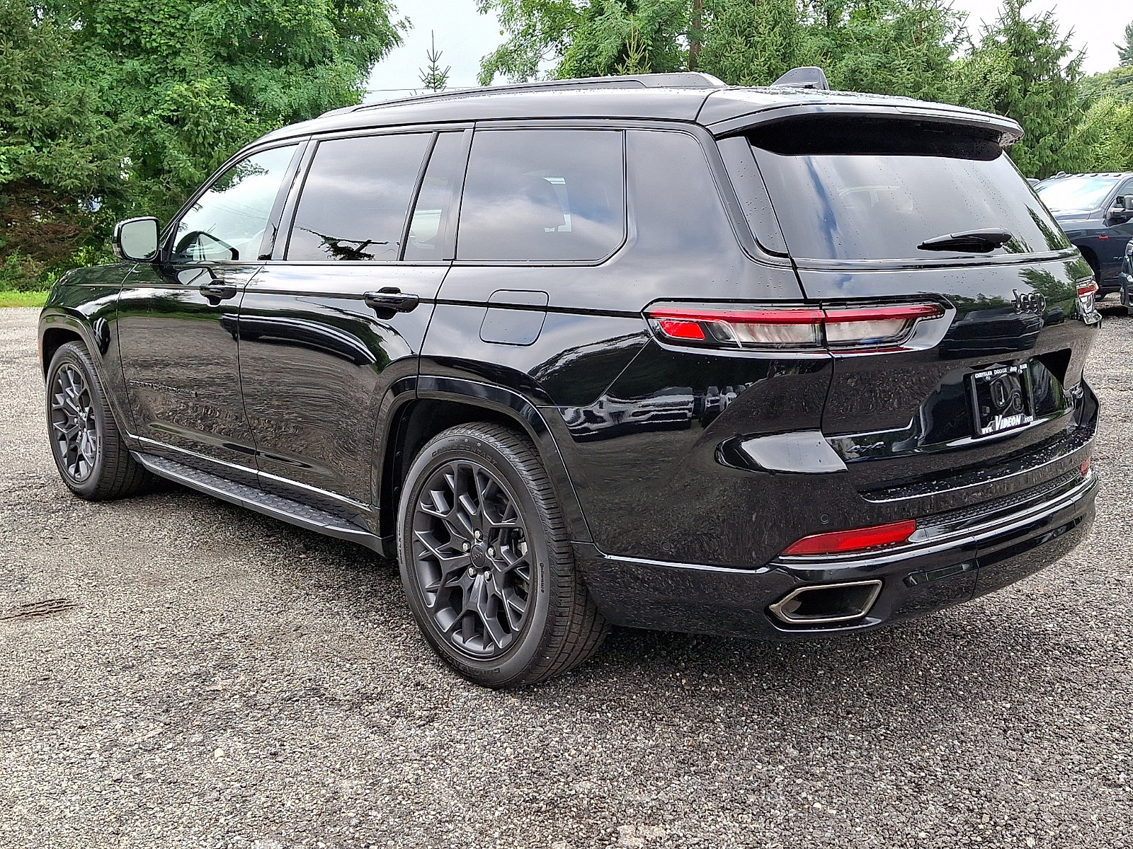 Certified 2025 Jeep Grand Cherokee L Summit AWD/4WD image 4