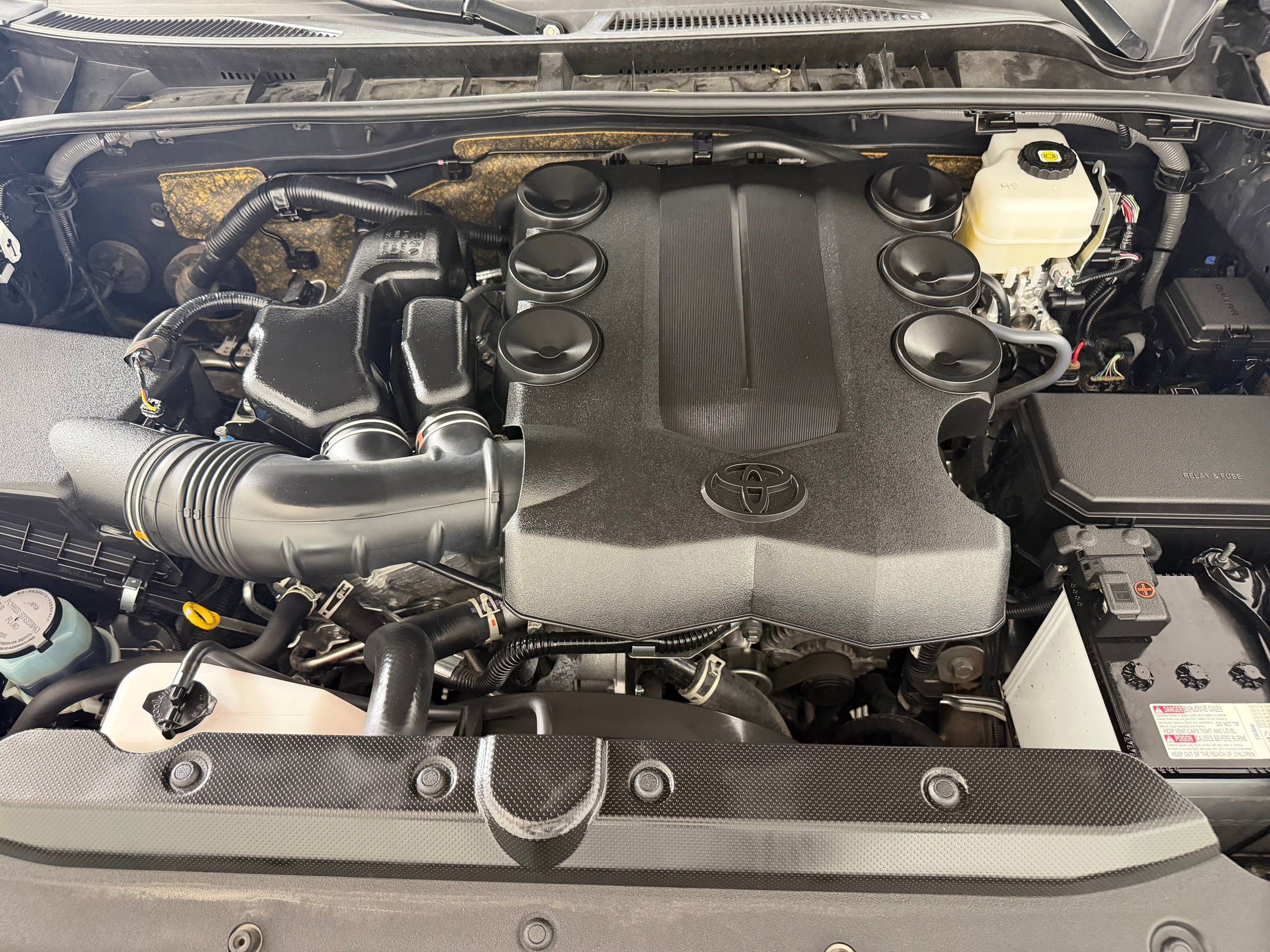 Used 2024 Toyota 4Runner Limited image 31