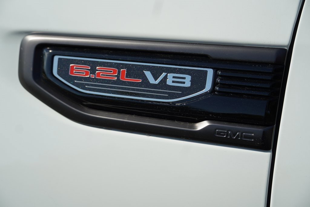 New 2026 GMC Sierra 1500 AT4X image 10