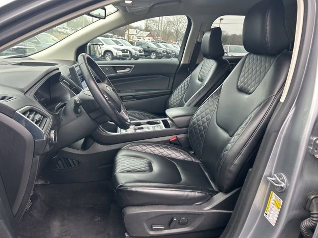 Used 2023 Ford Edge Titanium image 14