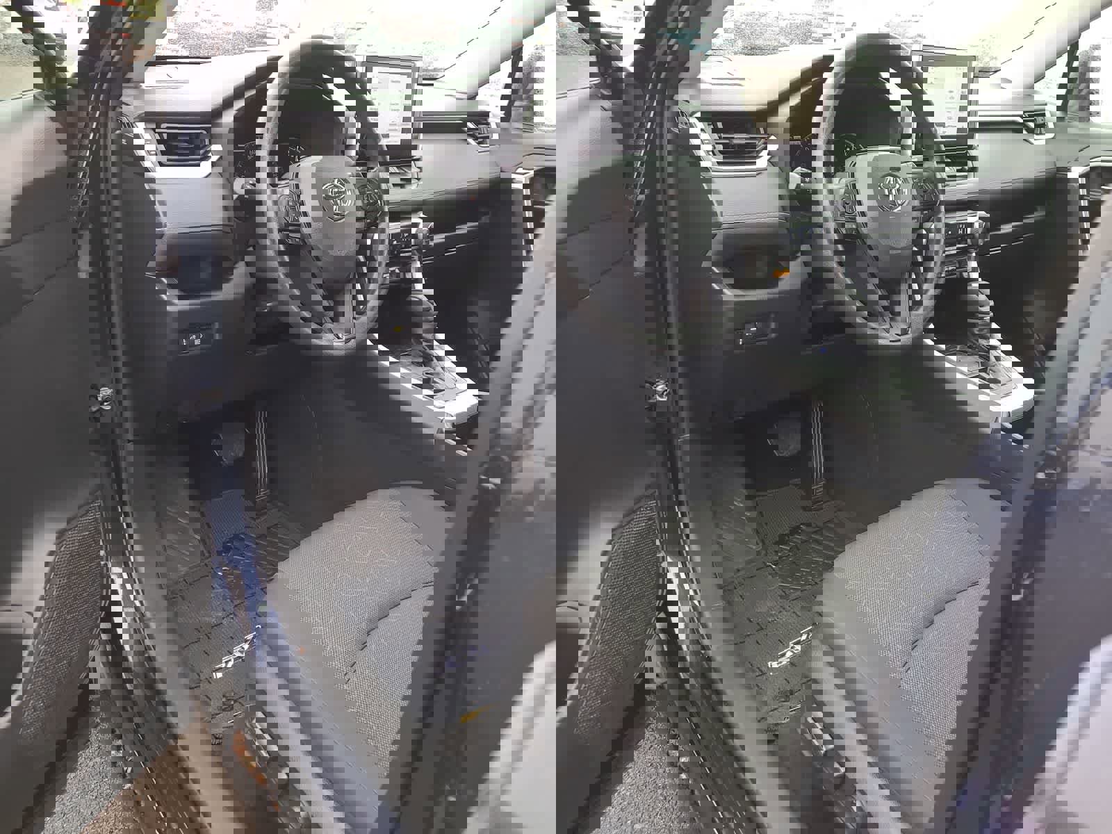 Used 2024 Toyota RAV4 XLE image 10