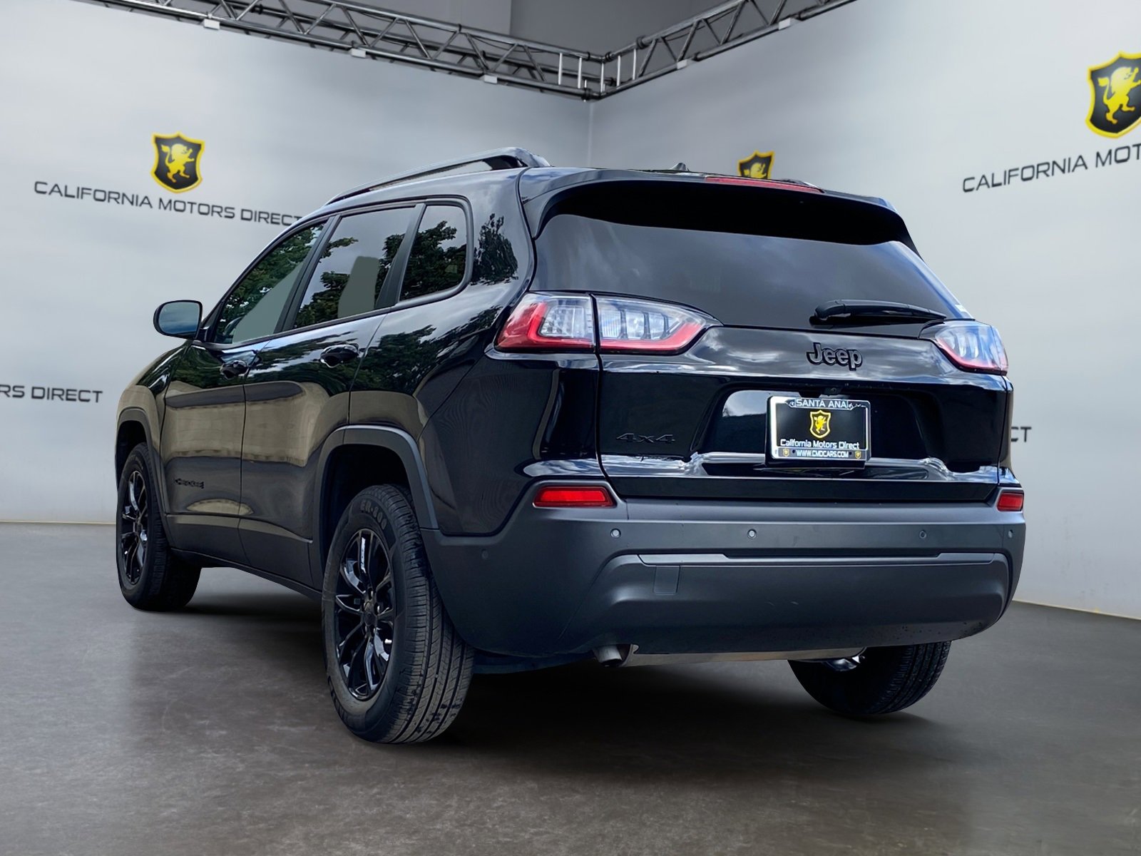 Used 2023 Jeep Cherokee Altitude Lux image 7