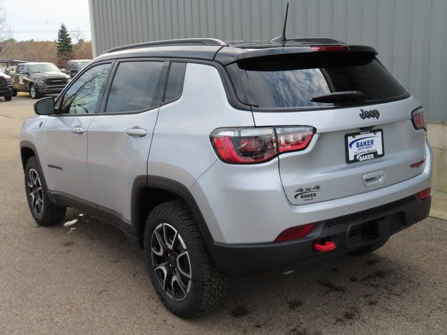 New 2026 Jeep Compass Trailhawk w/ Trailer Tow Group image 8