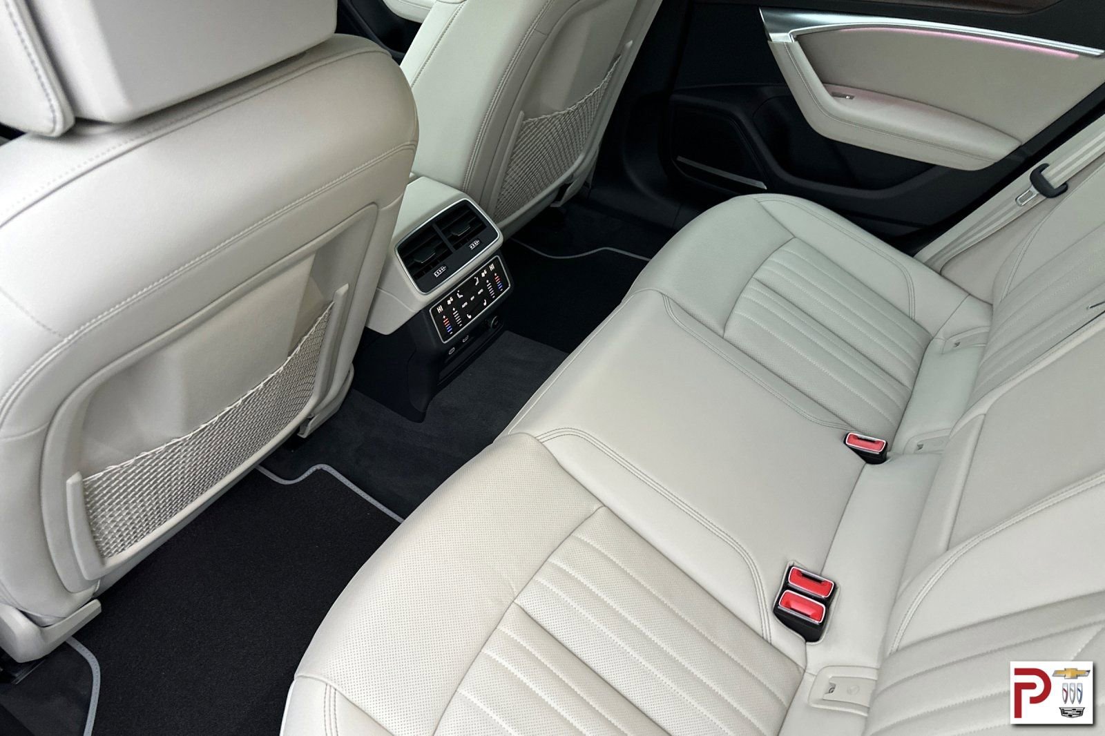 Used 2022 Audi A6 3.0T Prestige image 13