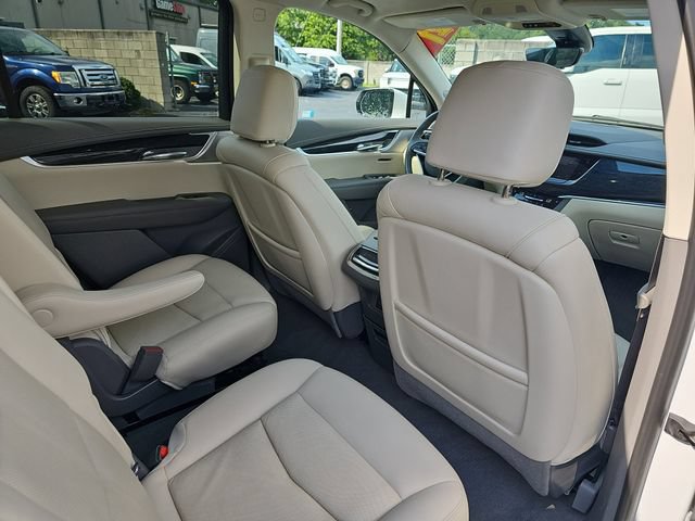 Used 2021 Cadillac XT6 Premium Luxury FWD image 11