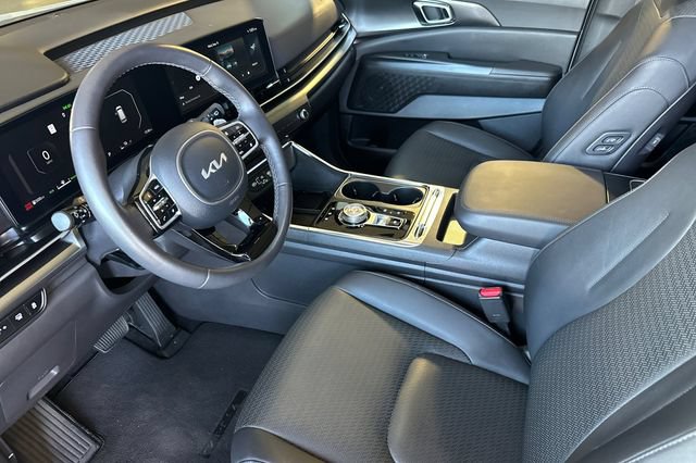Used 2026 Kia Carnival SX Prestige FWD image 9