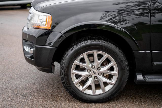 Used 2017 Ford Expedition Limited AWD/4WD image 9