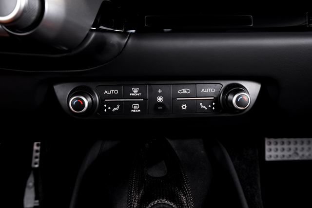Certified 2019 Ferrari 812 Superfast RWD image 46