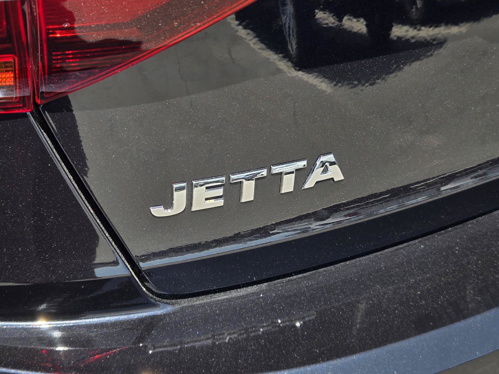 Used 2019 Volkswagen Jetta SEL Premium FWD image 36