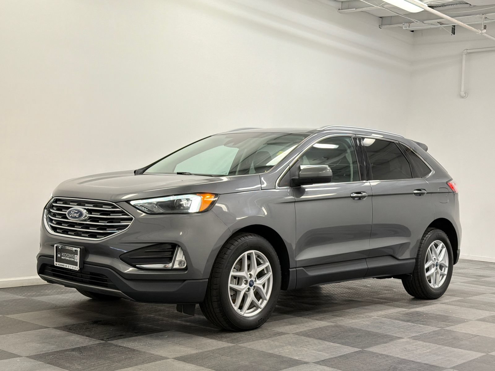 Used 2022 Ford Edge SEL w/ Convenience Package