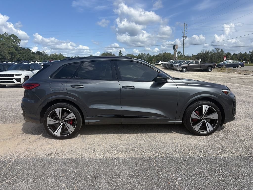 Used 2025 Audi SQ5 Premium Plus AWD/4WD image 7