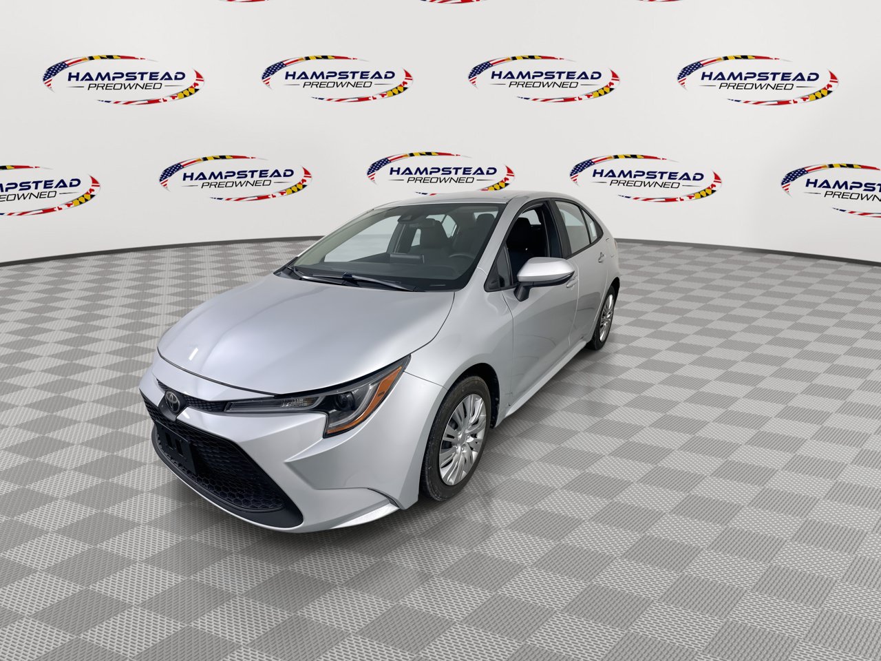 Used 2020 Toyota Corolla LE FWD image 4