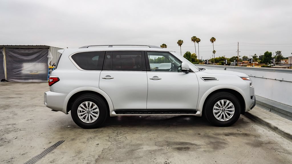 Used 2023 Nissan Armada SV AWD/4WD image 13