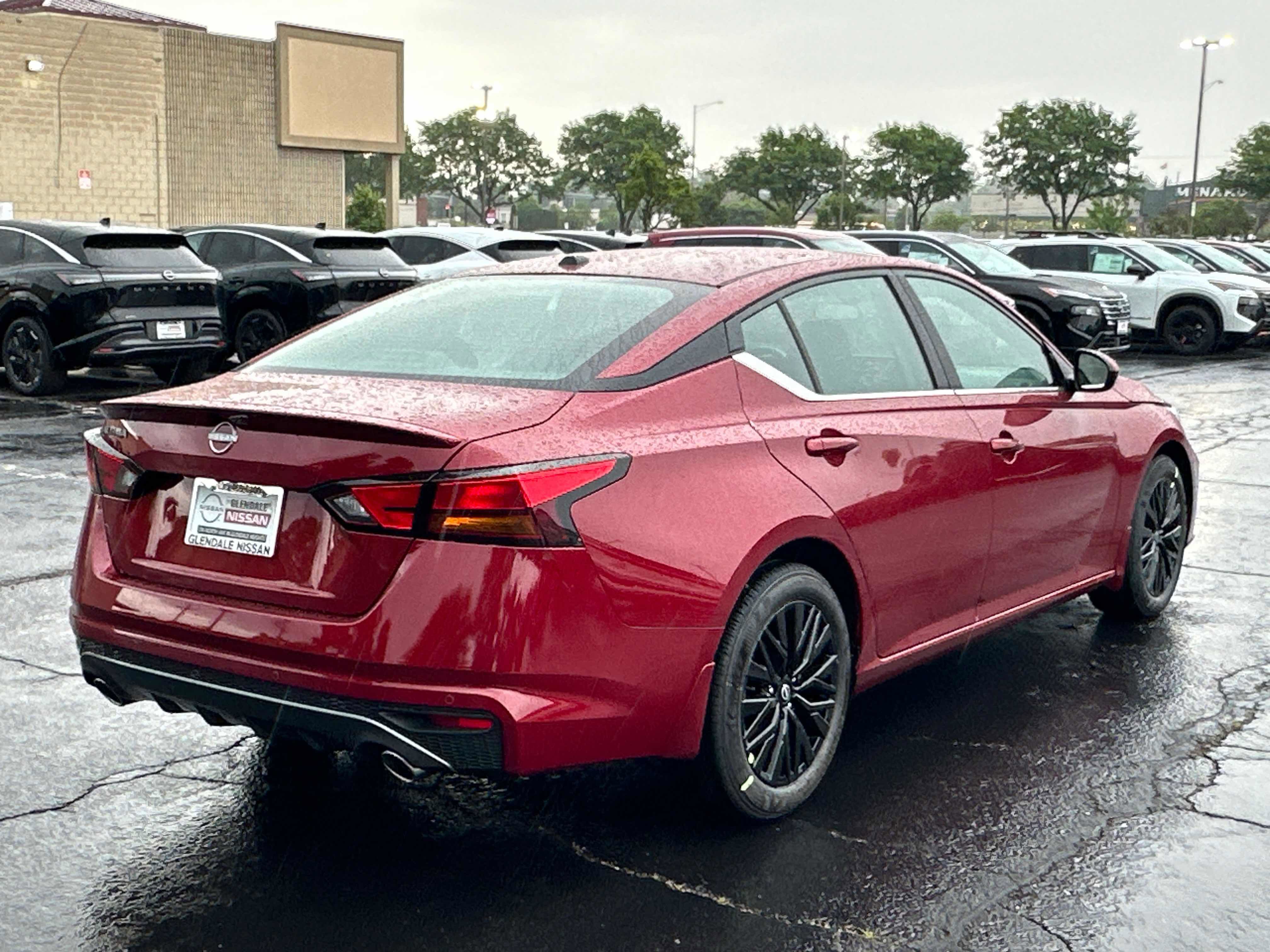 New 2026 Nissan Altima 2.5 SV w/ SV Special Edition Package FWD image 4
