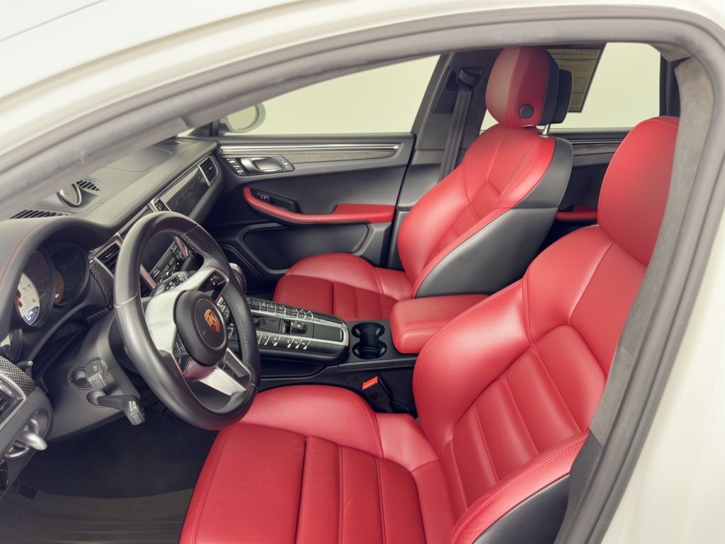 Used 2018 Porsche Macan Turbo AWD/4WD image 5
