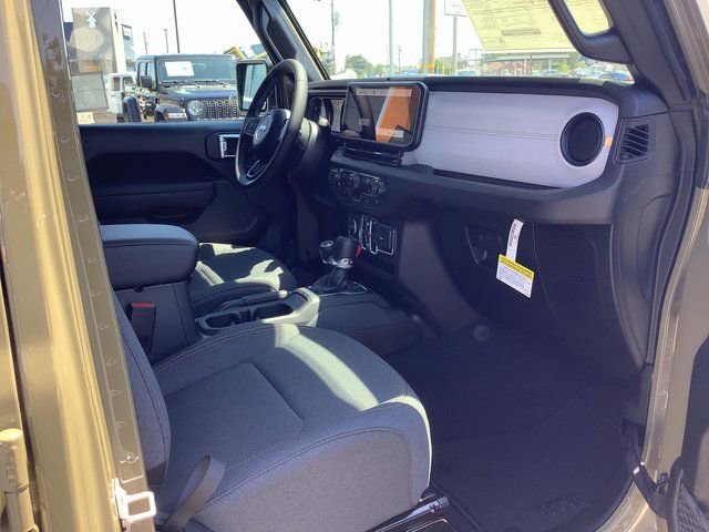 New 2025 Jeep Gladiator Sport image 35
