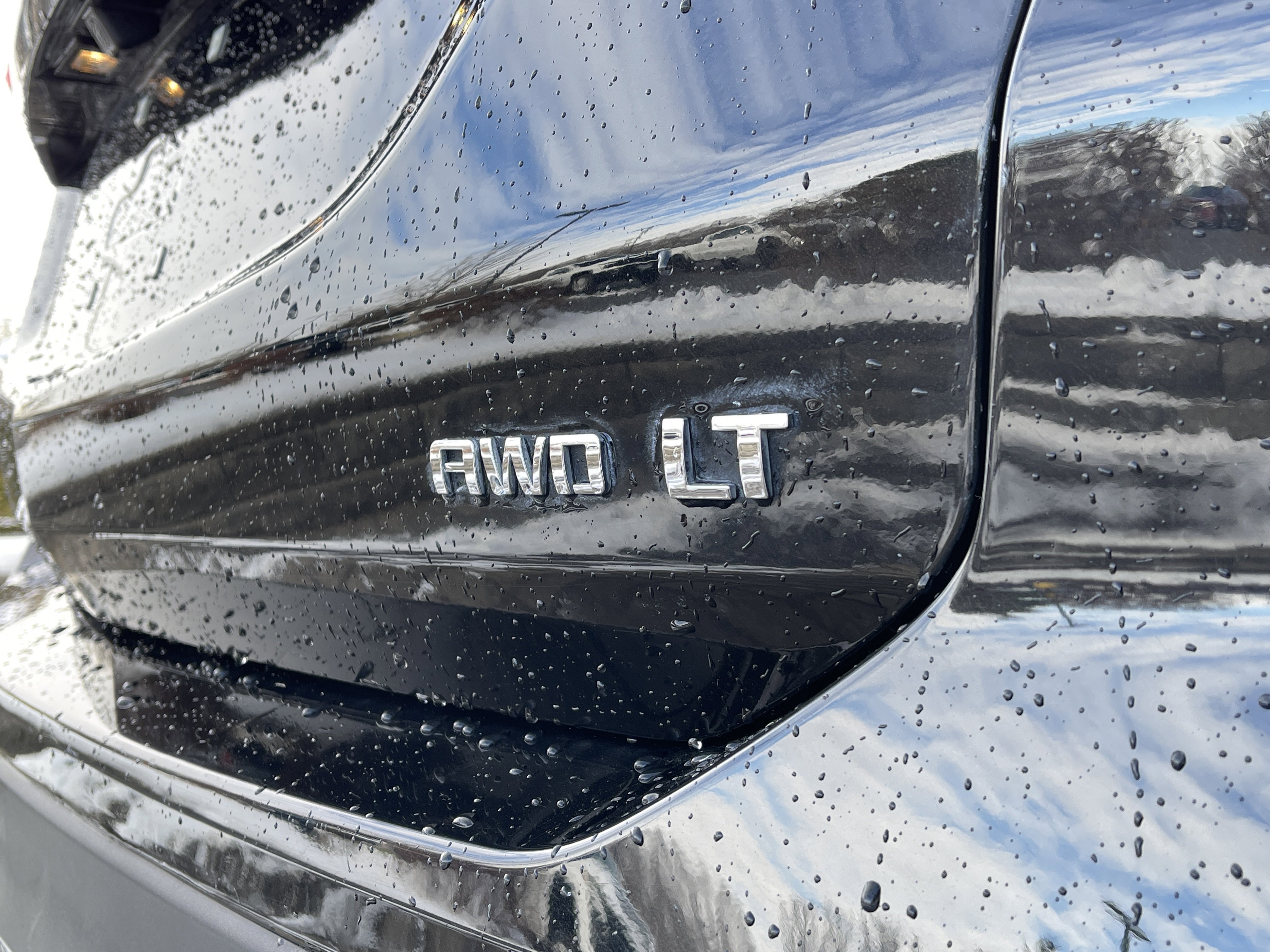 Used 2024 Chevrolet Equinox LT image 12