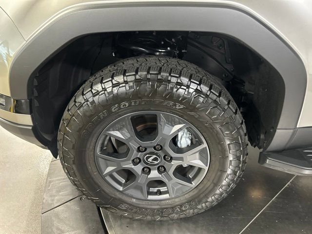 Used 2026 Lexus GX 550 AWD/4WD image 38