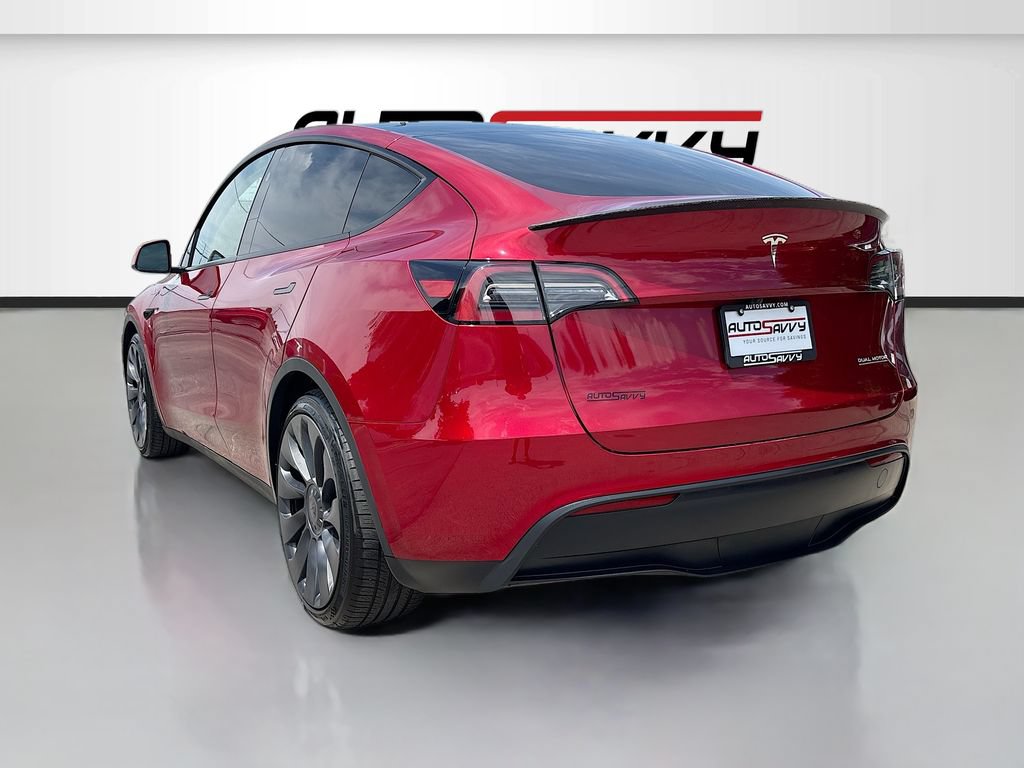 Used 2024 Tesla Model Y Performance AWD/4WD image 5