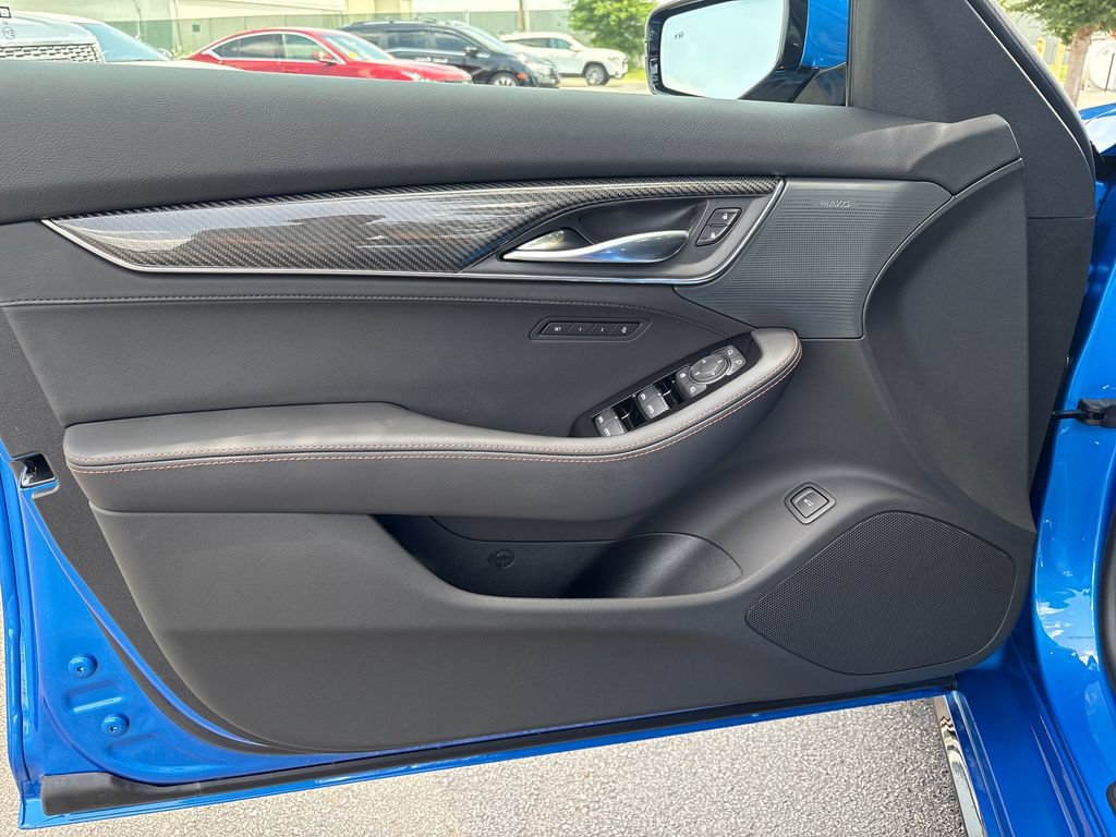 New 2026 Cadillac CT5 V w/ Technology Package RWD image 12