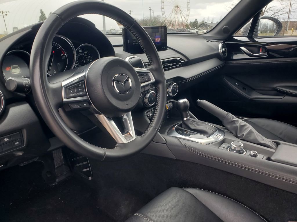 Used 2025 MAZDA MX-5 Miata RF Grand Touring image 12