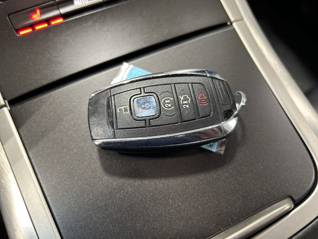 Used 2020 Lincoln Nautilus FWD w/ Equipment Group 101A image 23